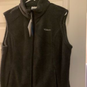 Columbia fleece vest